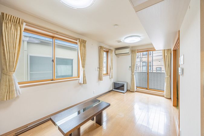 大田区西蒲田1丁目 戸建 リビング