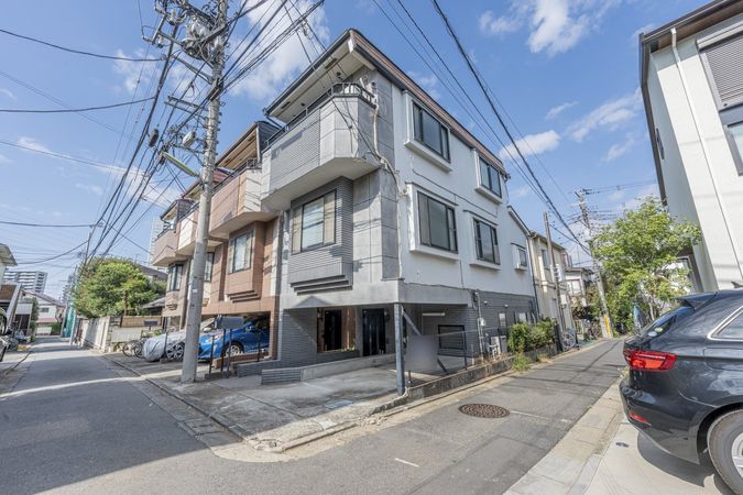 世田谷区野沢1丁目 戸建 外観