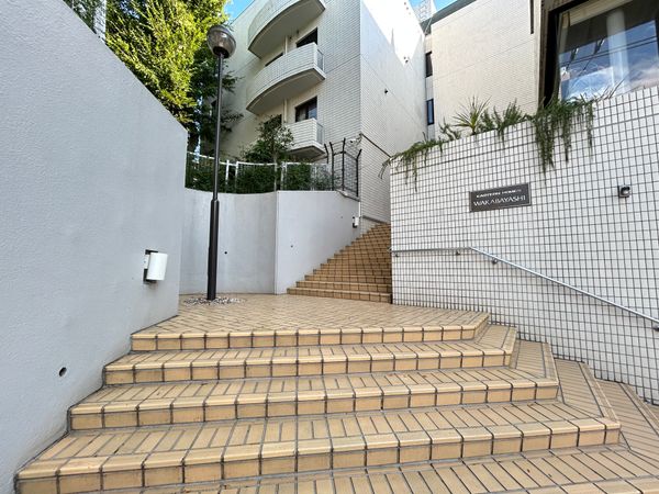 イースタンホームズ若林 エントランス イースタンホームズ若林 エントランス