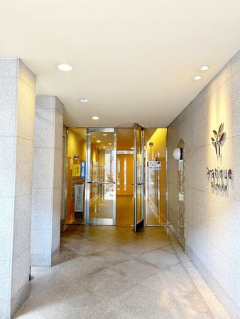 プラティーク三軒茶屋 エントランス エントランス