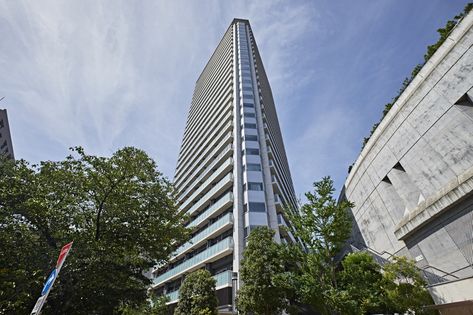 プリズムタワー 外観