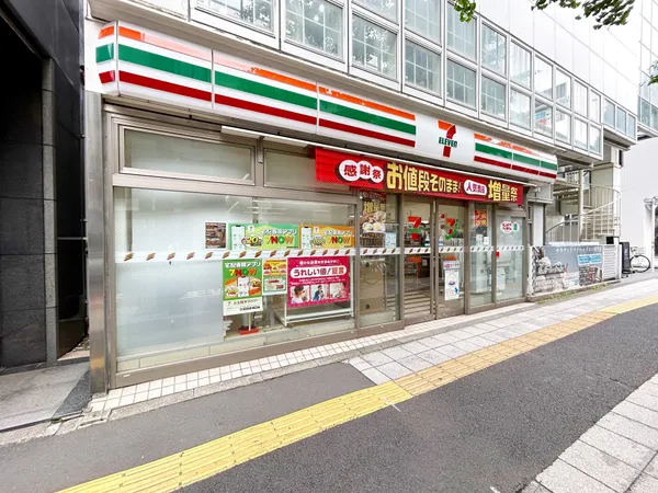 セブンイレブン三軒茶屋駅東店