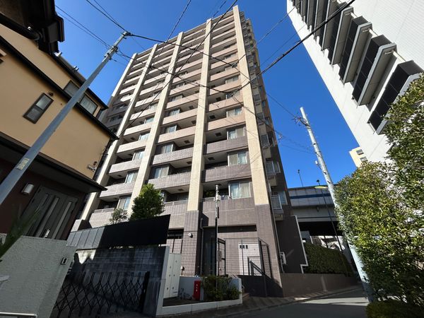 グラーサ駒沢大学 外観