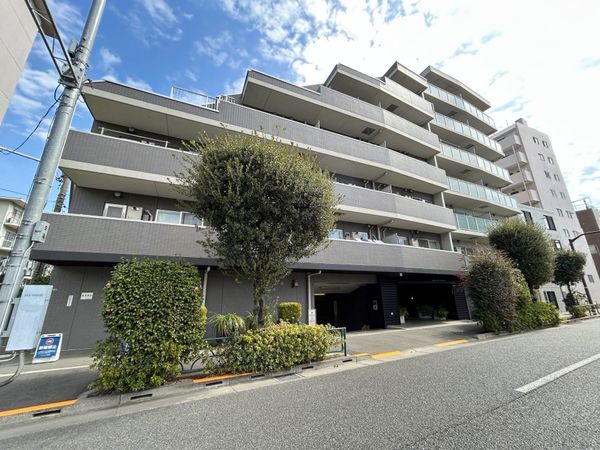 レグノスイート三軒茶屋 外観