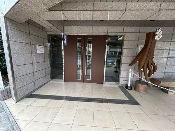 パレ・ソレイユ世田谷二丁目 エントランス