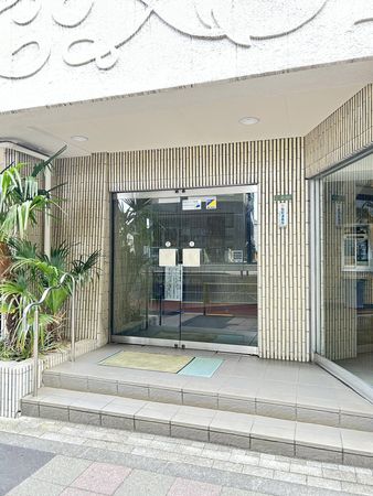 シャンボール上馬 エントランス