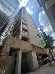 プラティーク三軒茶屋 外観