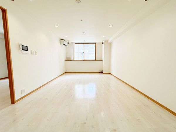 プラティーク三軒茶屋 リビング プラティーク三軒茶屋 リビング