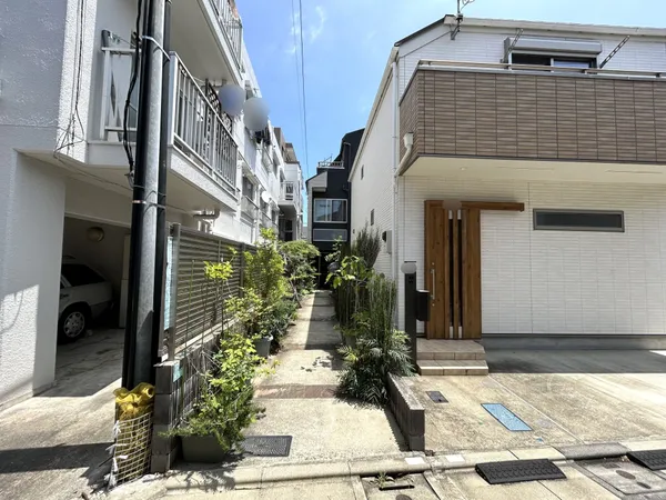 北側隣地通路