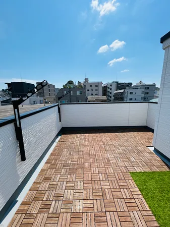 屋上ルーフバルコニー