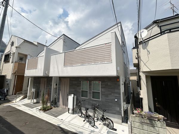 目黒区上目黒4丁目 戸建 外観