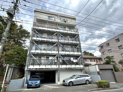 下馬コンド 外観