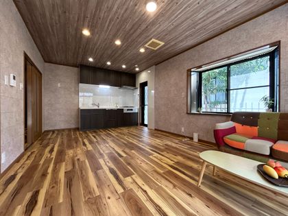 西宮市美作町 戸建 リビング