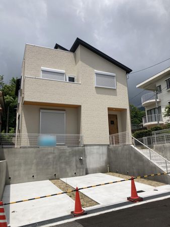 西宮市苦楽園二番町 新築戸建 外観 西宮市苦楽園二番町 新築戸建 外観
