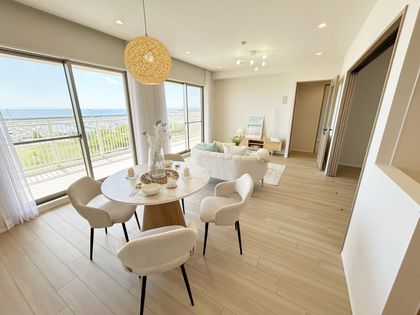 西宮マリナパークシティ・花のまちマリナヴィラ リビング