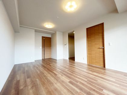 ローレルコート夙川北名次町 リビング