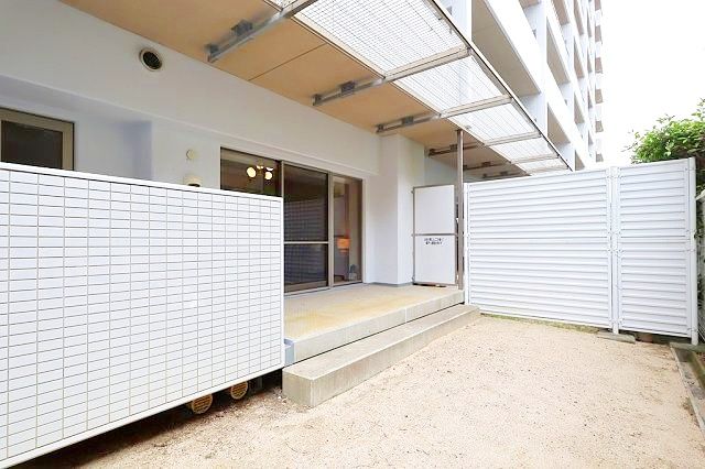 シーコートヤード西宮・香櫨園 庭 庭
