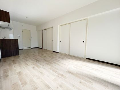 イスズハイツベル苦楽園P-1 リビング