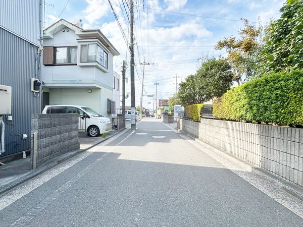 都岡町 土地 前面道路含む外観