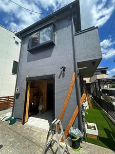 ガレージ付きリノベーション戸建(鶴ヶ峰本町) 外観