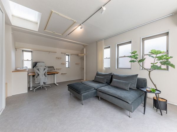 上白根1丁目 戸建 リビング