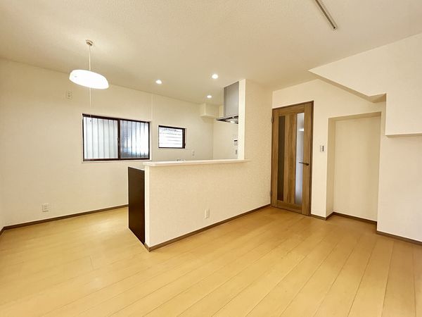 中尾2丁目 戸建 リビング 中尾2丁目 戸建 リビング