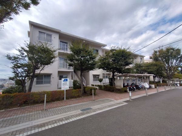 ガーデンテラス白根台 4号棟 外観