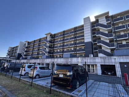 レーベンリヴァーレ横濱鶴ヶ峰ヒルズ 外観