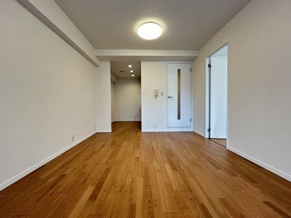 横浜二俣川ファミリーマンション リビング