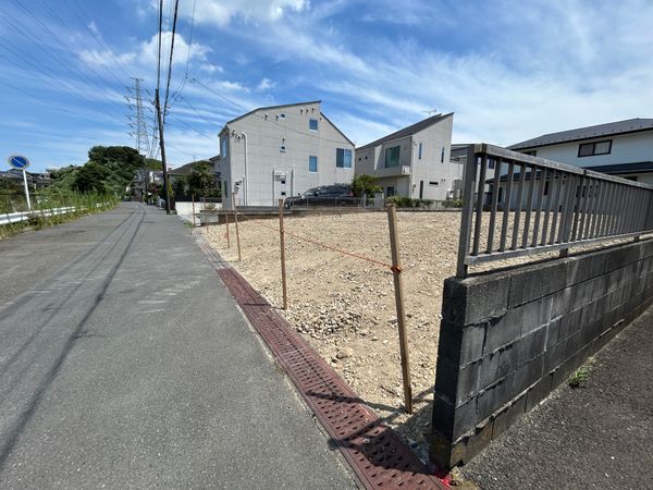 磯子区洋光台5丁目 土地 A区画 前面道路含む外観 磯子区洋光台5丁目 土地 A区画 前面道路含む外観