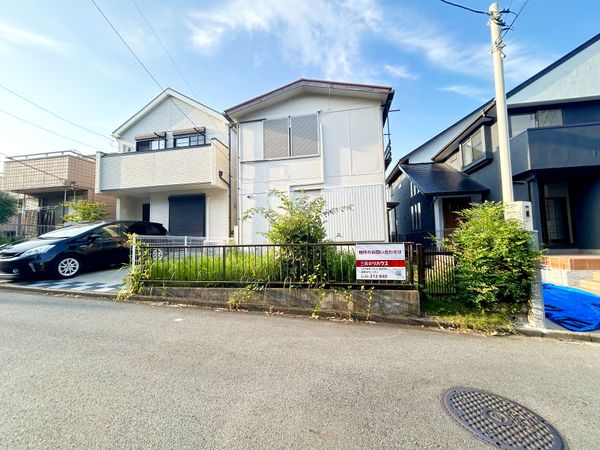 栄区元大橋2丁目 古家付土地 前面道路含む外観 栄区元大橋2丁目 古家付土地 前面道路含む外観