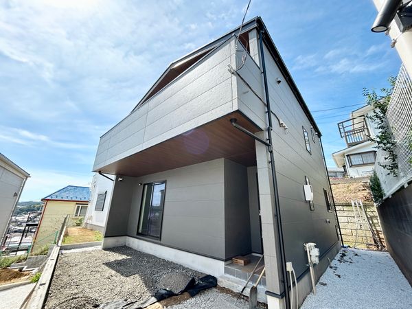 栄区鍛冶ケ谷1丁目 新築戸建 B号棟 外観