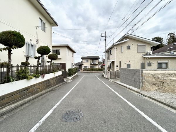 磯子区洋光台3丁目 新築戸建 前面道路含む外観 前面道路含む外観