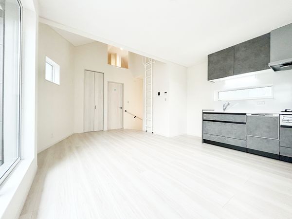 磯子区杉田4丁目 新築戸建 リビング 磯子区杉田4丁目 新築戸建 リビング