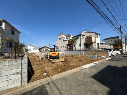 磯子区洋光台6丁目新築戸建 2号棟 前面道路含む外観