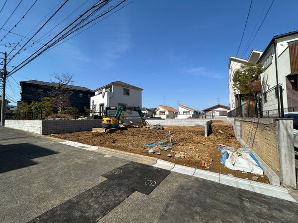磯子区洋光台6丁目新築戸建 3号棟 前面道路含む外観 磯子区洋光台6丁目新築戸建 3号棟 前面道路含む外観