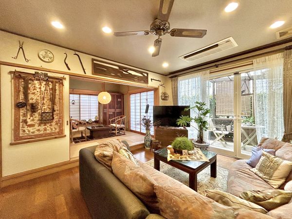 鎌倉市長谷3丁目 戸建 リビング 鎌倉市長谷3丁目 戸建 リビング