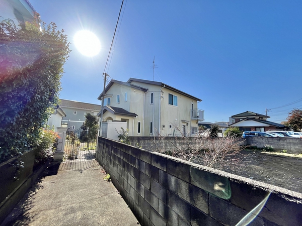 桂町 駅徒歩10分・三井ホーム施工・収納豊富な2世帯対応住宅 外観写真