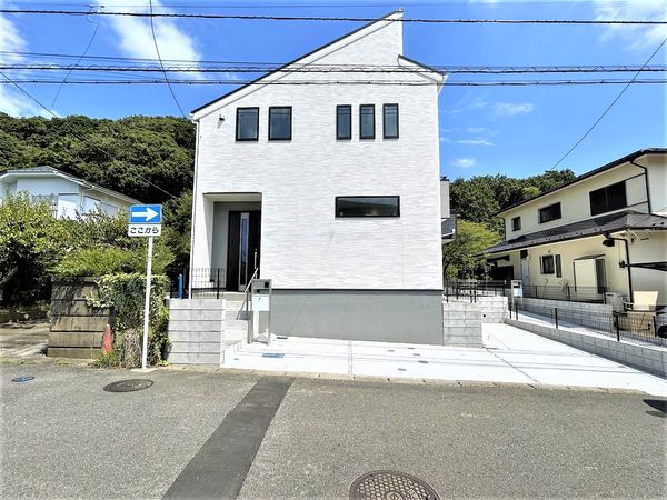 栄区長倉町 新築戸建 1号棟 外観