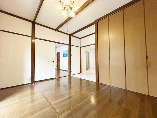 横浜市港南区日野南6丁目 戸建 リビング