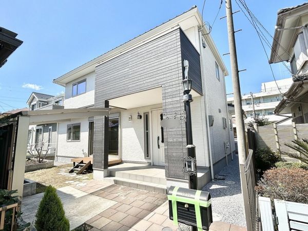 港南区丸山台4丁目 戸建 外観