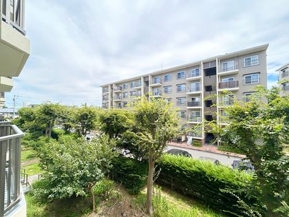 コープ野村本郷台 弐号棟 外観