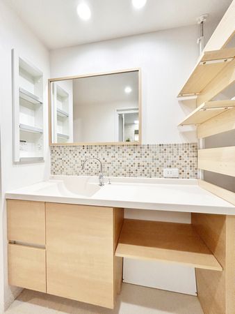 港南台プリンスハイツ 1号館1号棟 洗面