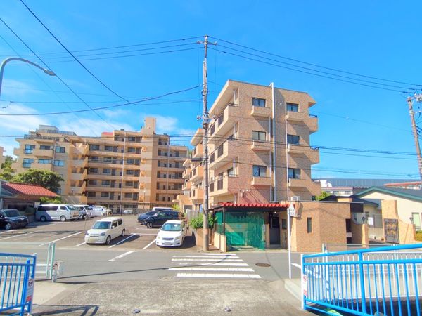 ライオンズマンション港南 外観