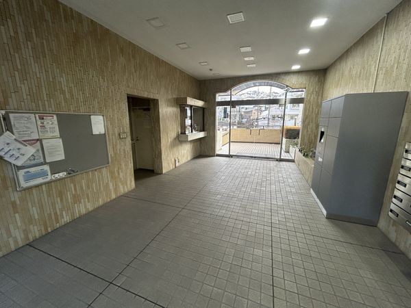 シャルマンコーポ上大岡第2 エントランス シャルマンコーポ上大岡第2 エントランス