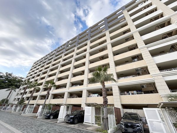 レイディアントシティ本郷台 外観