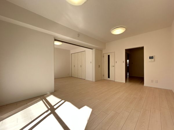 港南台プリンスハイツ 6号館1号棟 リビング 港南台プリンスハイツ 6号館1号棟 リビング