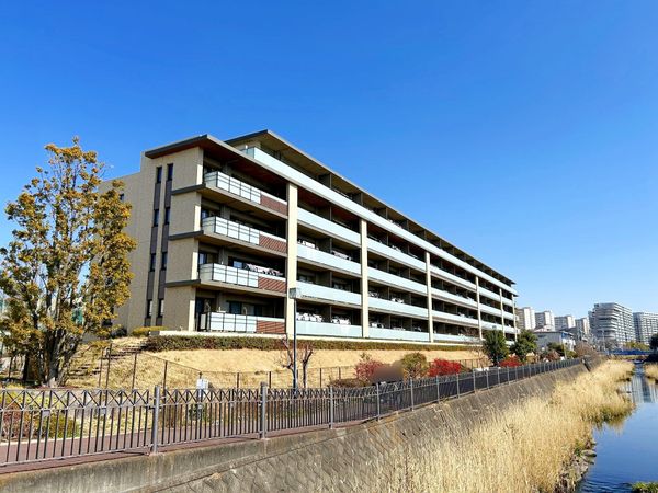 ブランズシティ本郷台リバーサイドテラス 外観 ブランズシティ本郷台リバーサイドテラス 外観