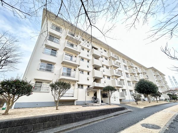 港南台つぐみ 18号棟 外観