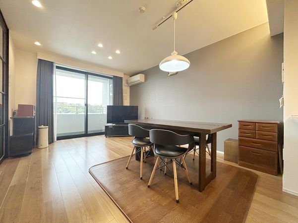 ブランズシティ港南台うぐいすの杜 リビング